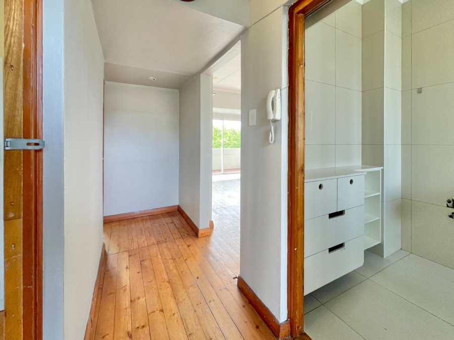 2 Bedroom Property for Sale in Rondebosch Western Cape
